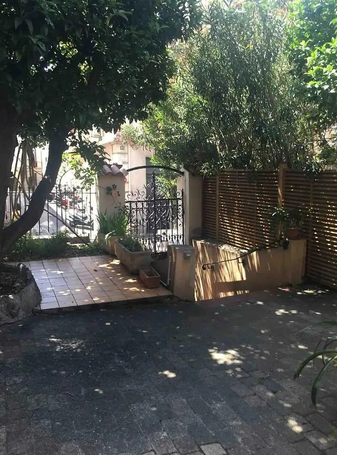 Mar1 - Studio Loft Avec Couchage En Mezzanine, Centre Ville Cannes