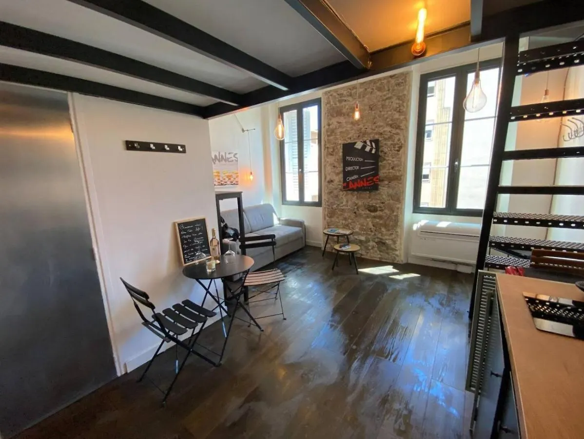 Mar1 - Studio Loft Avec Couchage En Mezzanine, Centre Ville Cannes France