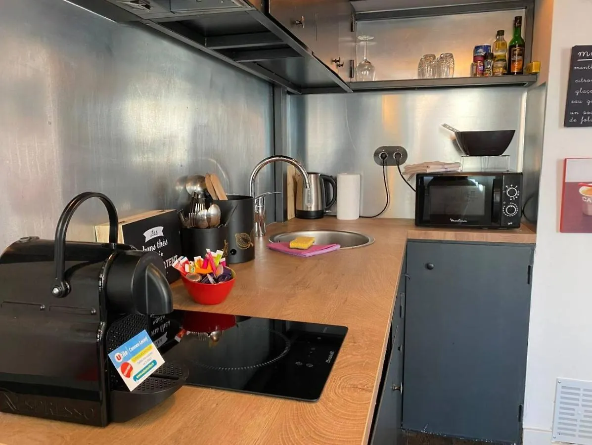 Mar1 - Studio Loft Avec Couchage En Mezzanine, Centre Ville Cannes 0*,  France